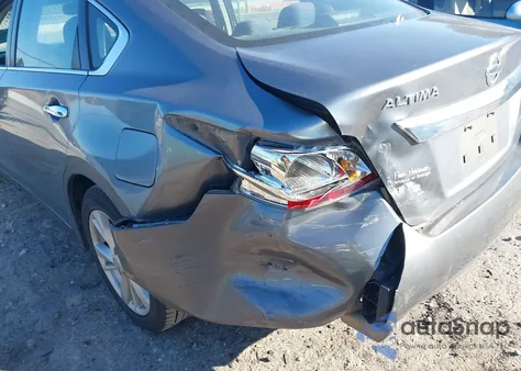 2015 Nissan Altima 2.5 Sv from USA, damaged, VIN 1N4AL3AP5FC468862